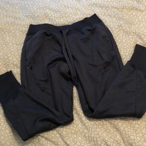 NEW: Under Armour Joggers